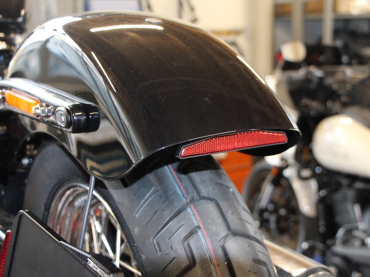 Wunderkind Mounting Kit + Rear Reflector For Harley Davidson Models