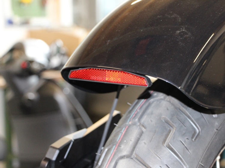 Wunderkind Mounting Kit + Rear Reflector For Harley Davidson Models