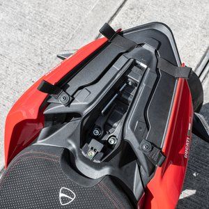 Kriega Panigale V4 US-Drypack Kit Fit